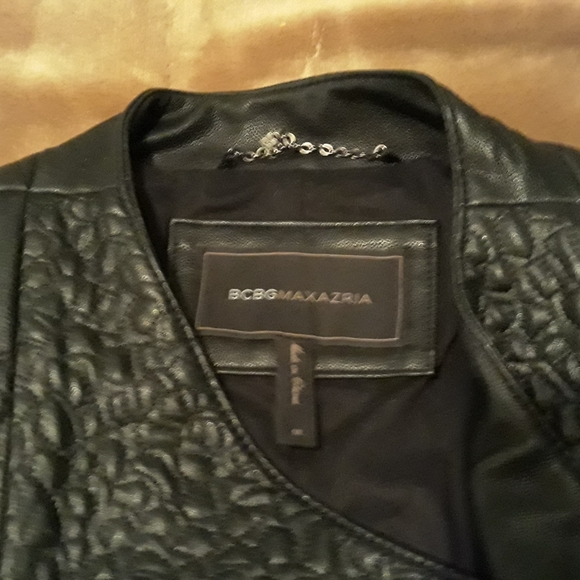 Jacket - Picture 5 of 6